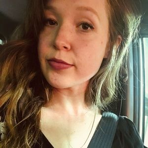 Meet your Posher, Maddie